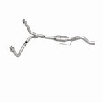 MagnaFlow 93215 hm grade direct-fit catalytic converter, side view of the turntable spin