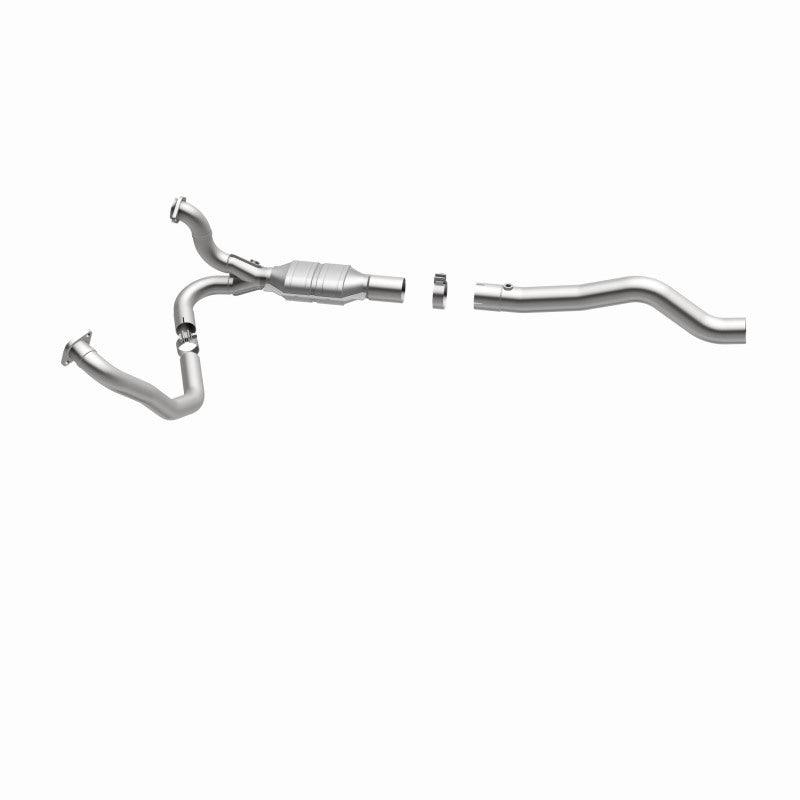 MagnaFlow 93416 hm grade direct-fit catalytic converter, side view of the turntable spin