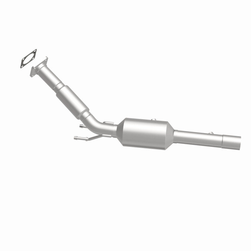 MagnaFlow 5561990 carb direct-fit catalytic converter, side view of the turntable spin
