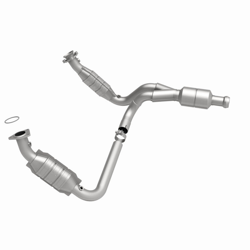 MagnaFlow 5481578 carb direct-fit catalytic converter, side view of the turntable spin