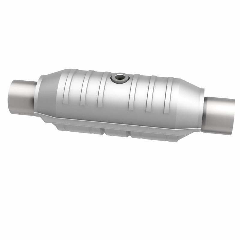 MagnaFlow 408055 universal catalytic converter, side view of the turntable spin