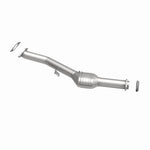 MagnaFlow 24827 hm grade direct-fit catalytic converter, side view of the turntable spin