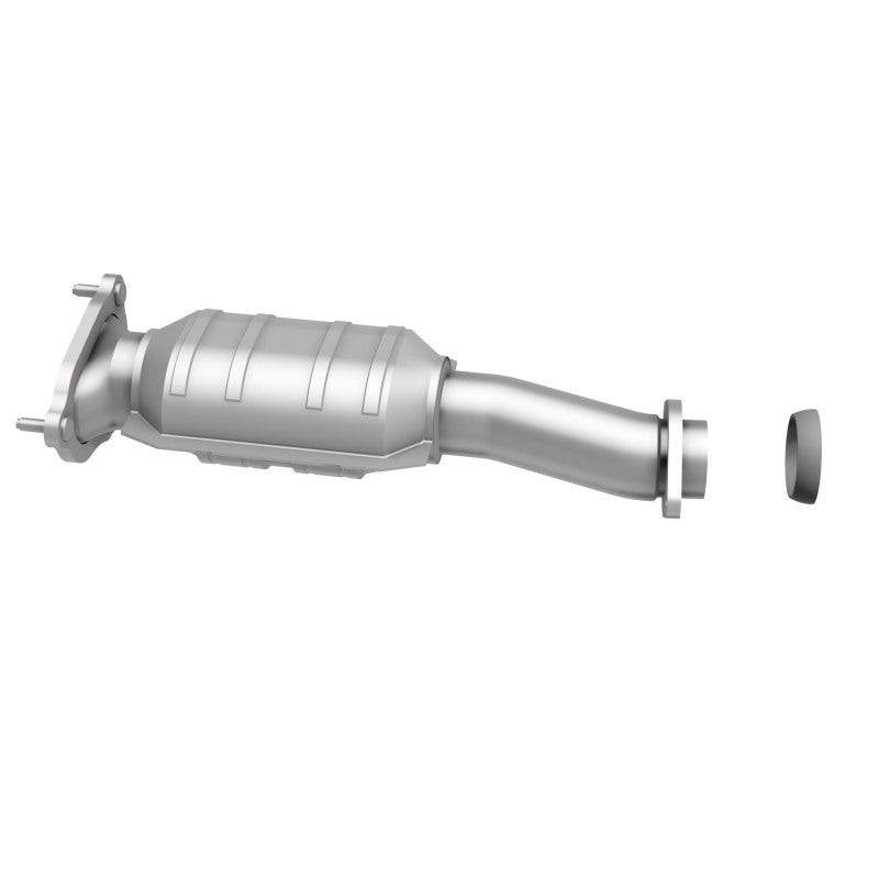 MagnaFlow 93641 hm grade direct-fit catalytic converter, side view of the turntable spin
