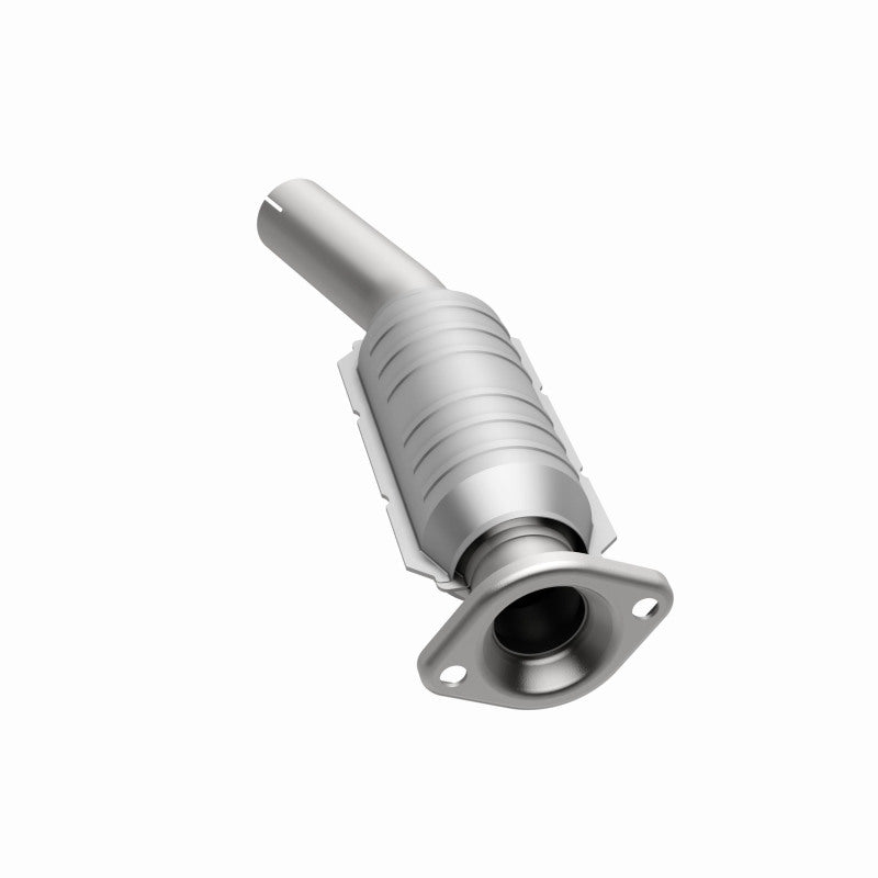 MagnaFlow 49749 oem grade direct-fit catalytic converter, opposite side view of the turntable spin