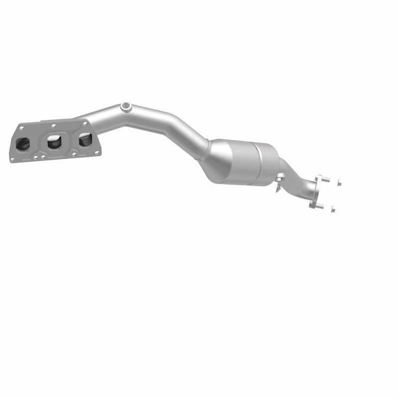 MagnaFlow 50797 hm grade manifold converter, front three-quarter view of the turntable spin