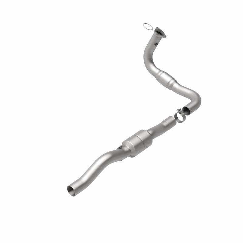 MagnaFlow 24457 hm grade direct-fit catalytic converter, rear view of the turntable spin