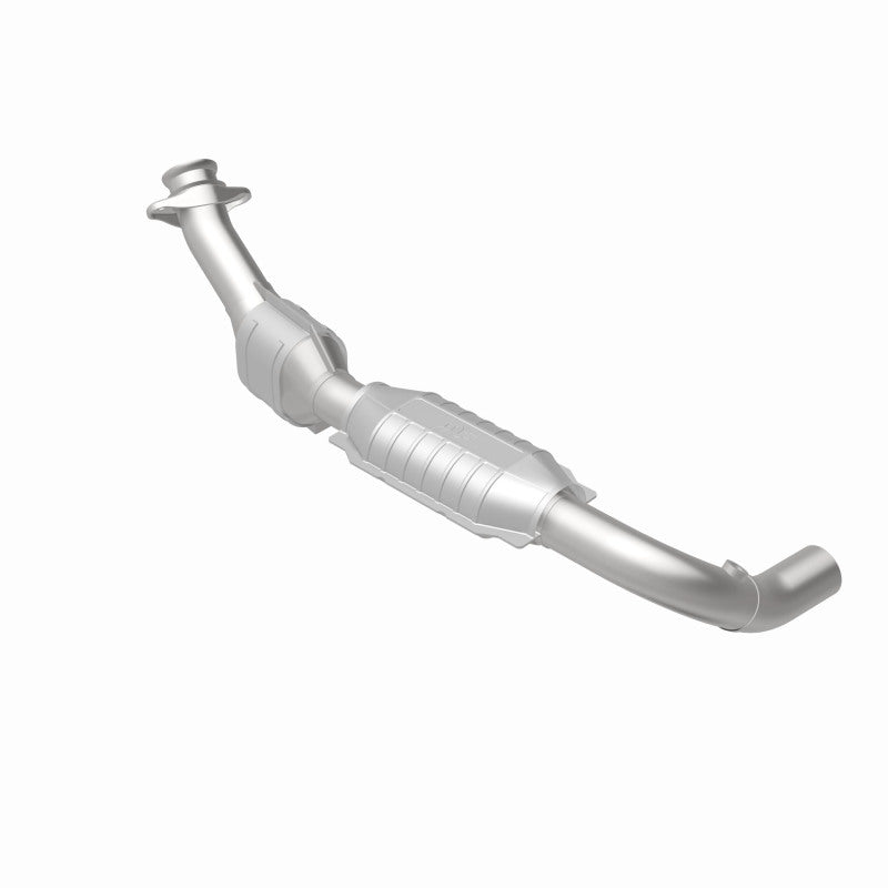 MagnaFlow 93154 hm grade direct-fit catalytic converter, rear view of the turntable spin
