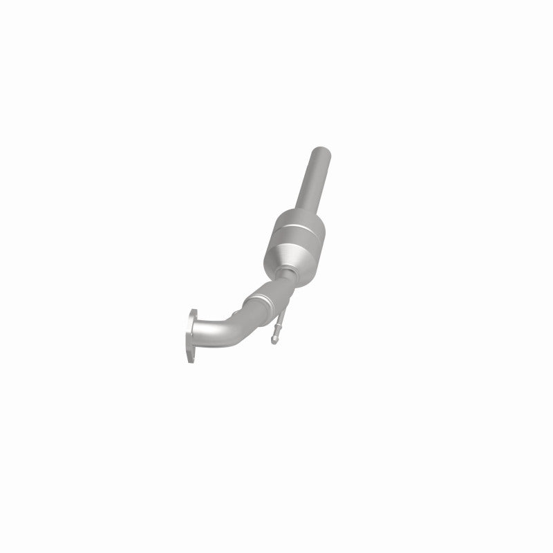 MagnaFlow 52426 oem grade direct-fit catalytic converter, side view of the turntable spin