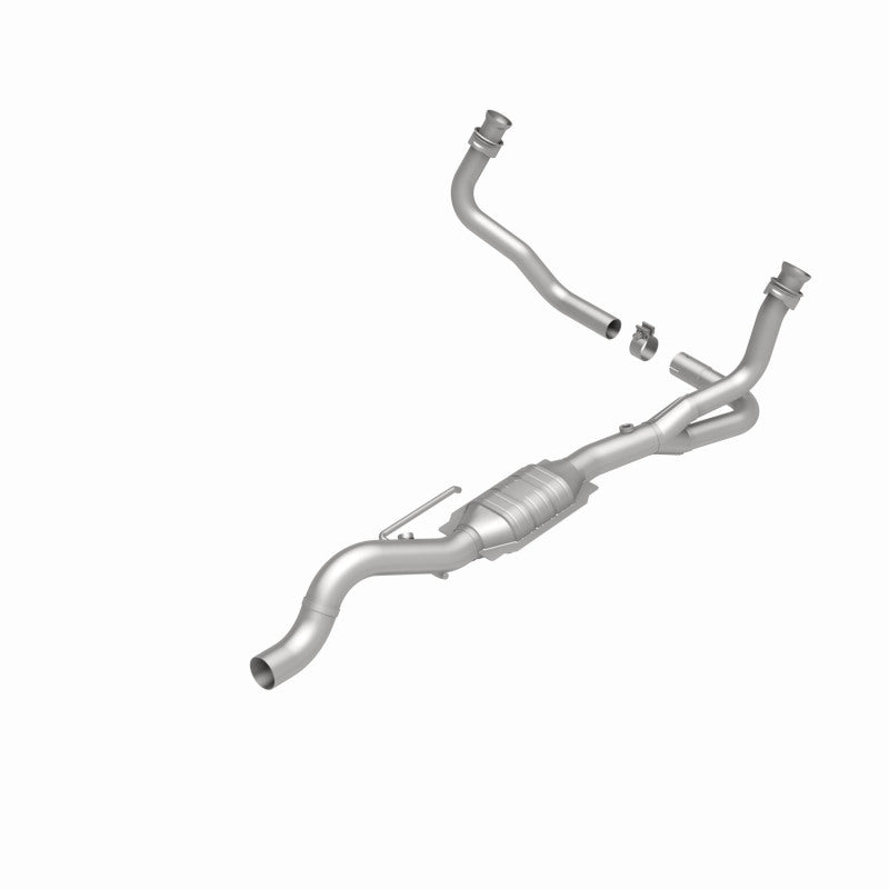 MagnaFlow 24437 hm grade direct-fit catalytic converter, rear view of the turntable spin