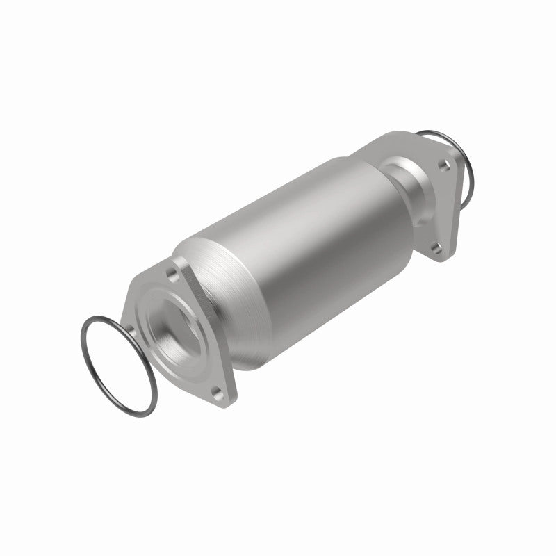 MagnaFlow 5592683 carb direct-fit catalytic converter, rear view of the turntable spin