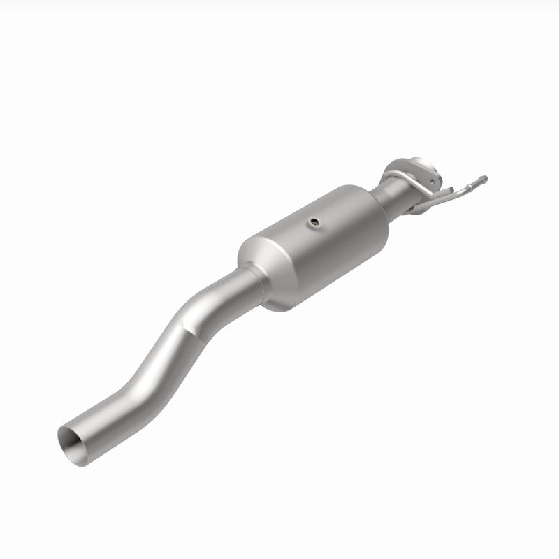 MagnaFlow 280440 oem grade direct-fit catalytic converter, rear view of the turntable spin