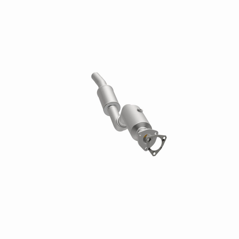 MagnaFlow 24356 hm grade direct-fit catalytic converter, opposite side view of the turntable spin