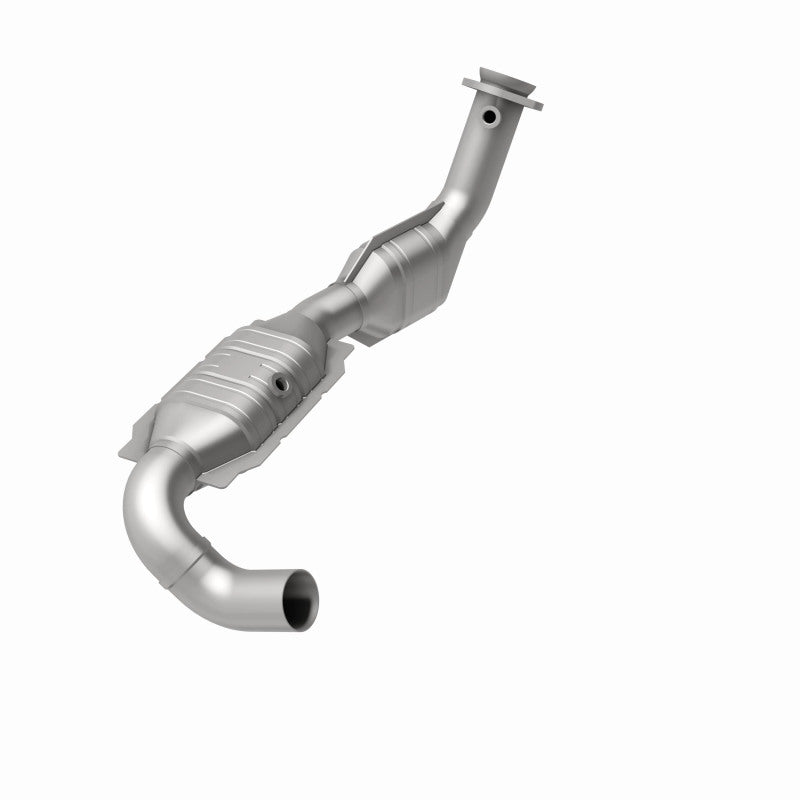 MagnaFlow 93628 hm grade direct-fit catalytic converter, rear view of the turntable spin