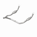 MagnaFlow 93694 hm grade direct-fit catalytic converter, rear view of the turntable spin