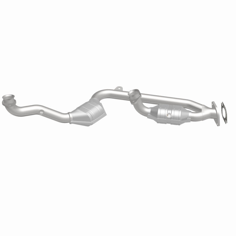 MagnaFlow 441113 carb direct-fit catalytic converter, side view of the turntable spin