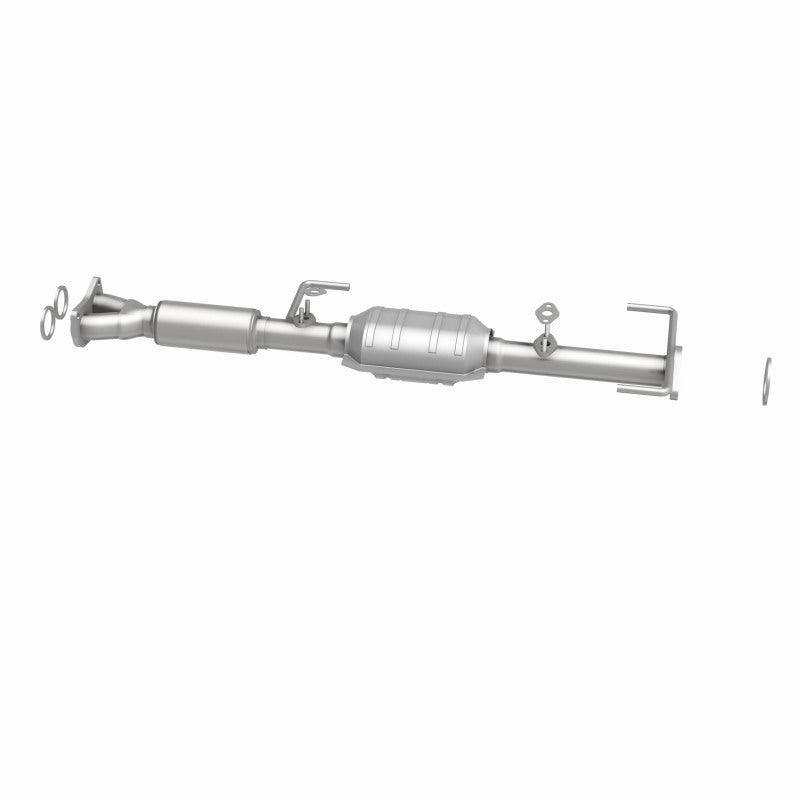MagnaFlow 23897 hm grade direct-fit catalytic converter, side view of the turntable spin