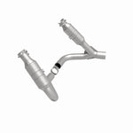 MagnaFlow 49638 oem grade direct-fit catalytic converter, side view of the turntable spin