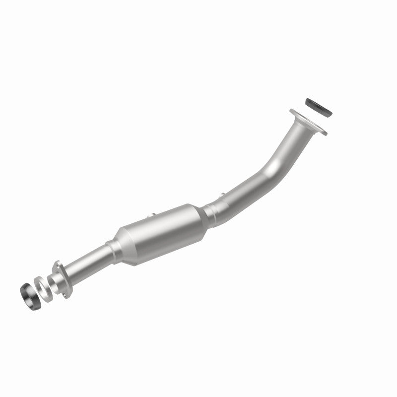 MagnaFlow 23334 hm grade direct-fit catalytic converter, rear view of the turntable spin