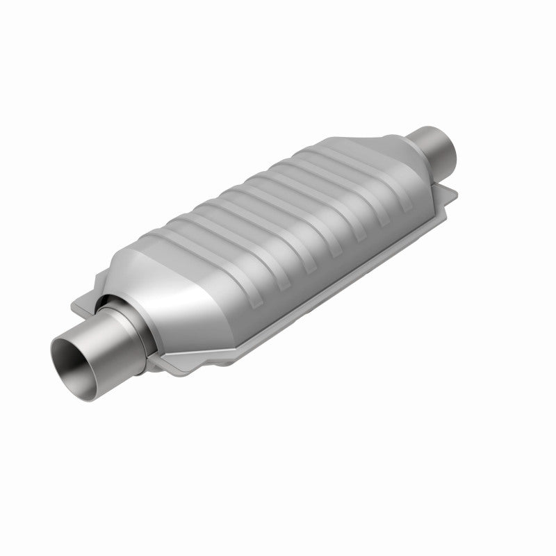 MagnaFlow 99506HM universal catalytic converter, rear view of the turntable spin