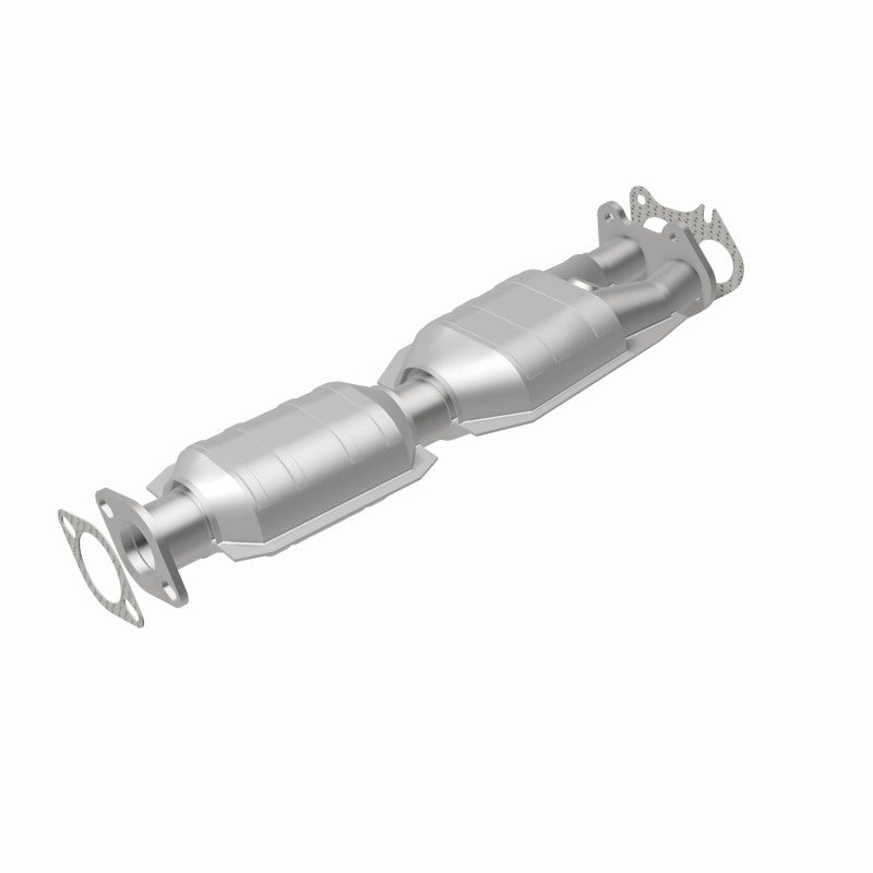 MagnaFlow 23386 epa direct-fit catalytic converter, rear view of the turntable spin