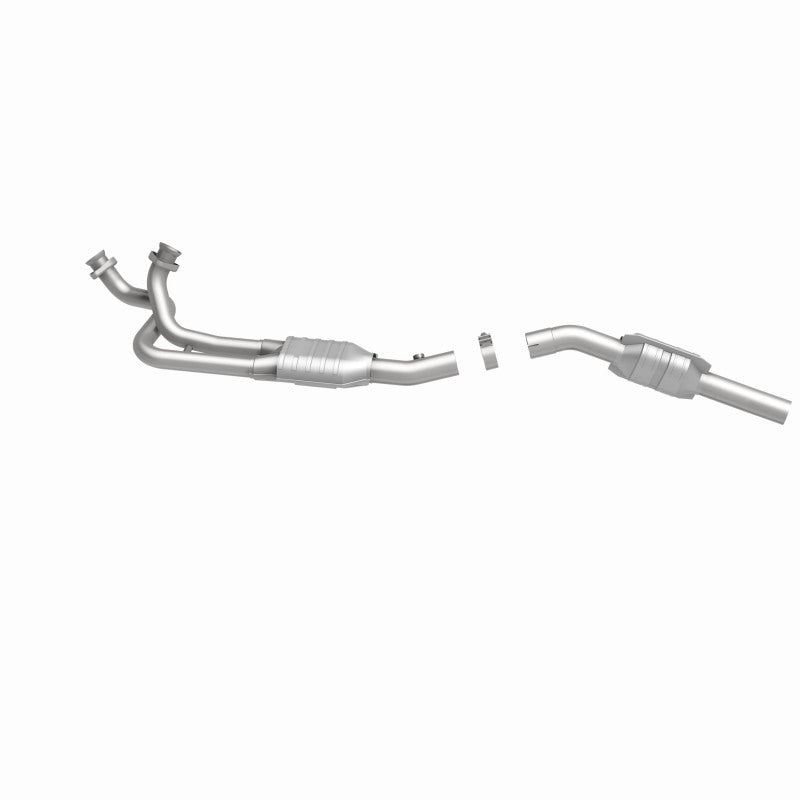 MagnaFlow 93381 hm grade direct-fit catalytic converter, side view of the turntable spin