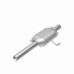 MagnaFlow 3391222 carb direct-fit catalytic converter, rear view of the turntable spin