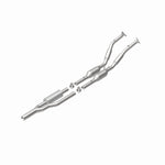 MagnaFlow 5461873 carb direct-fit catalytic converter, rear view of the turntable spin