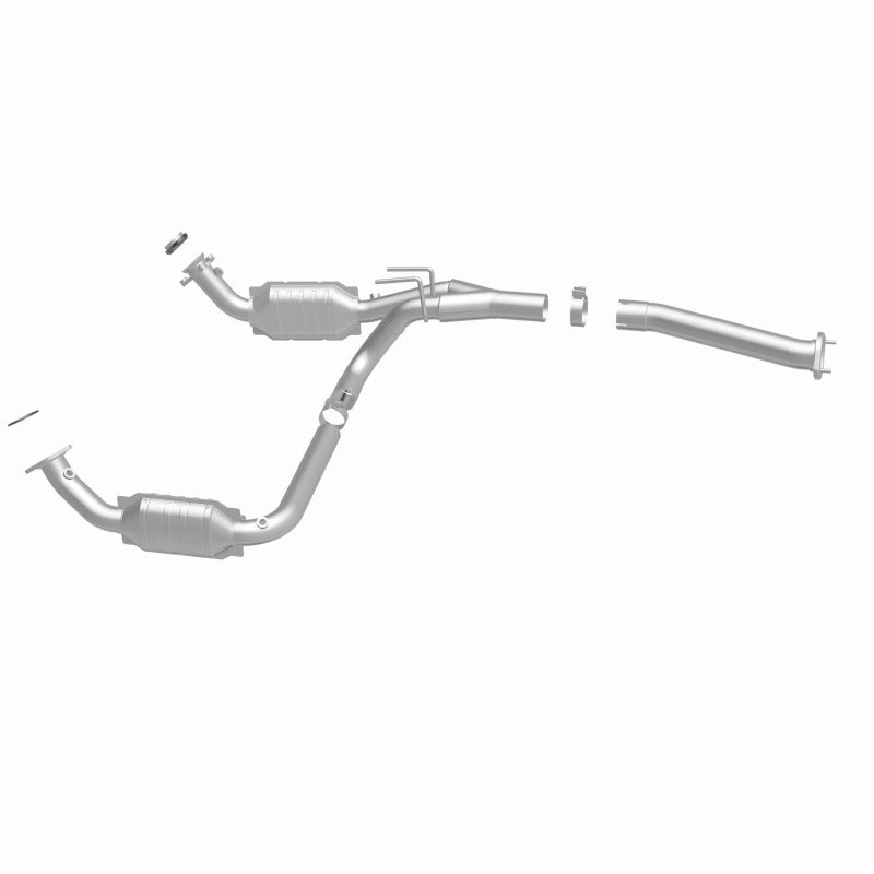 MagnaFlow 24081 hm grade direct-fit catalytic converter, side view of the turntable spin