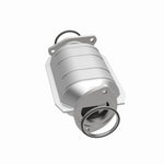 MagnaFlow 26227 hm grade direct-fit catalytic converter, opposite side view of the turntable spin