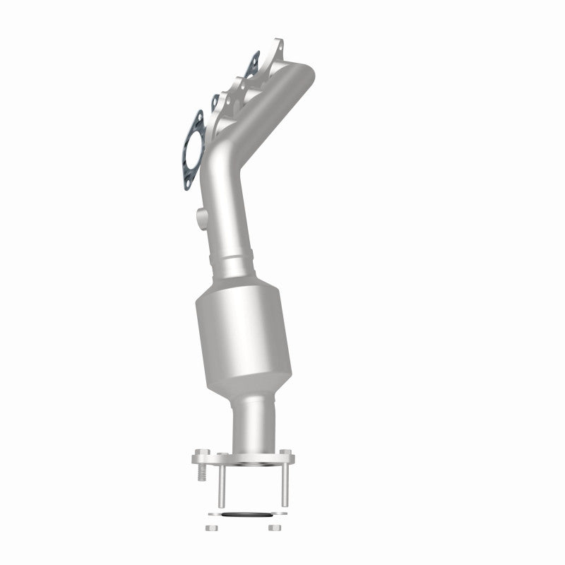 MagnaFlow 5481342 carb manifold converter, rear three-quarter view of the turntable spin