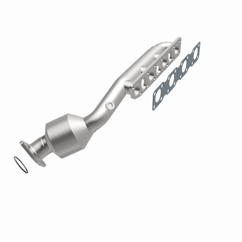 MagnaFlow 52424 oem grade manifold converter, opposite front three-quarter view of the turntable spin