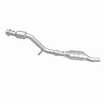 MagnaFlow 24122 hm grade direct-fit catalytic converter, side view of the turntable spin
