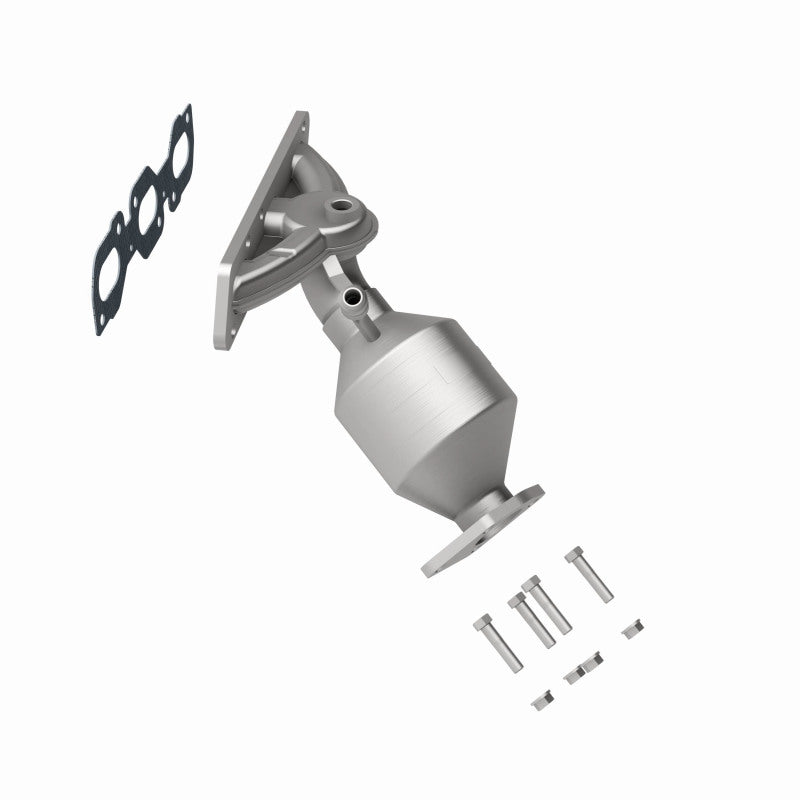 MagnaFlow 50494 hm grade manifold converter, side view of the turntable spin