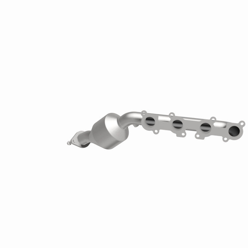 MagnaFlow 49339 oem grade manifold converter, side view of the turntable spin