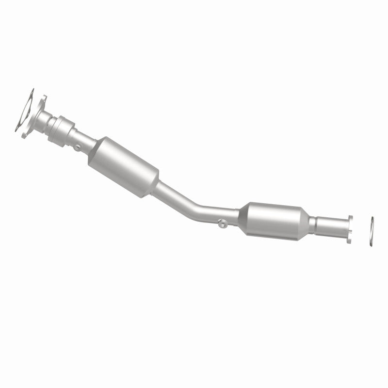 MagnaFlow 24197 hm grade direct-fit catalytic converter, side view of the turntable spin