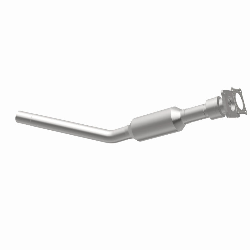 MagnaFlow 21-920 oem grade direct-fit catalytic converter, opposite rear three-quarter view of the turntable spin