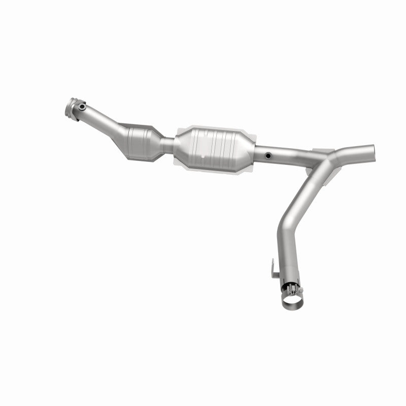 MagnaFlow 447126 carb direct-fit catalytic converter, side view of the turntable spin