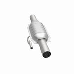 MagnaFlow 95221 hm grade direct-fit catalytic converter, opposite side view of the turntable spin