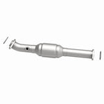 MagnaFlow 93661 hm grade direct-fit catalytic converter, side view of the turntable spin