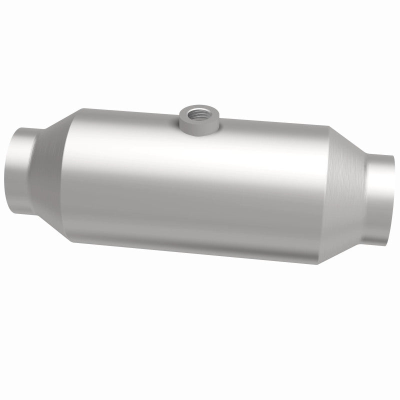 MagnaFlow 5551356 universal catalytic converter, side view of the turntable spin