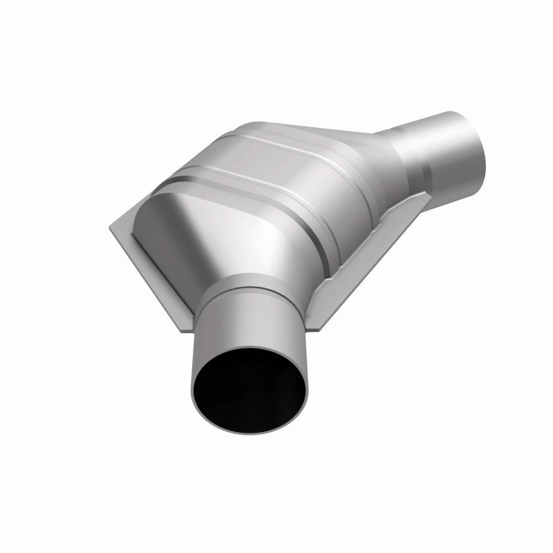 MagnaFlow 454184 universal catalytic converter, opposite front three-quarter view of the turntable spin