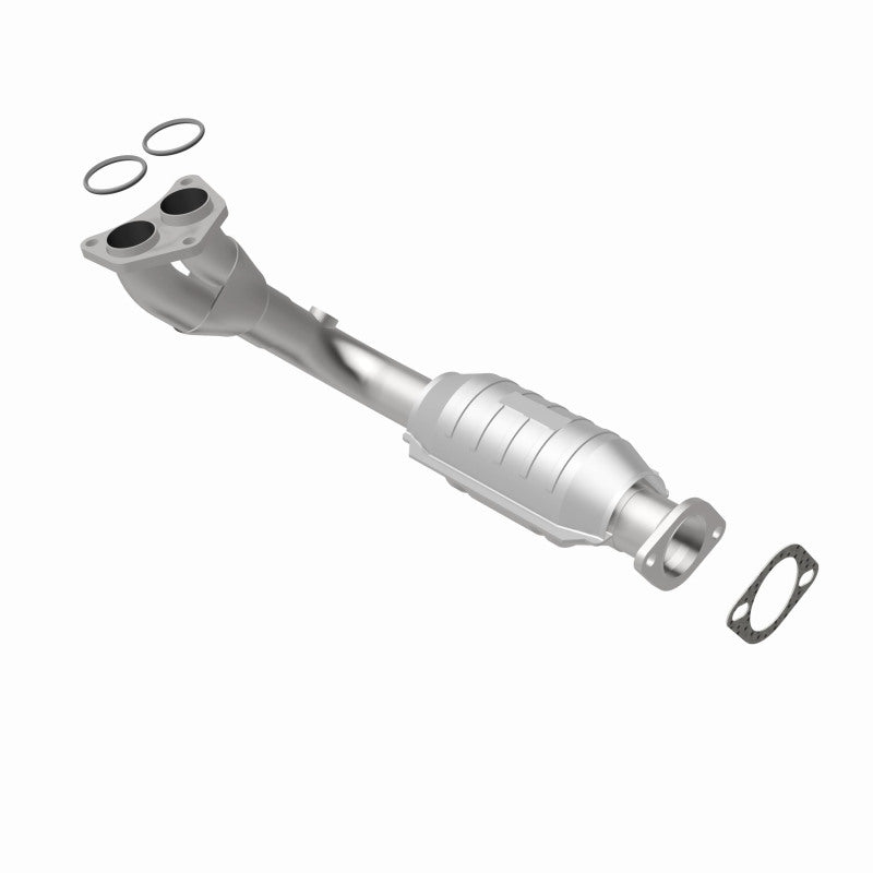 MagnaFlow 447170 carb direct-fit catalytic converter, rear view of the turntable spin