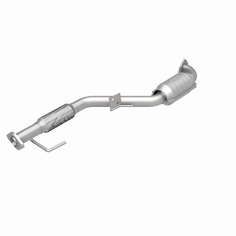 MagnaFlow 24429 hm grade direct-fit catalytic converter, rear view of the turntable spin