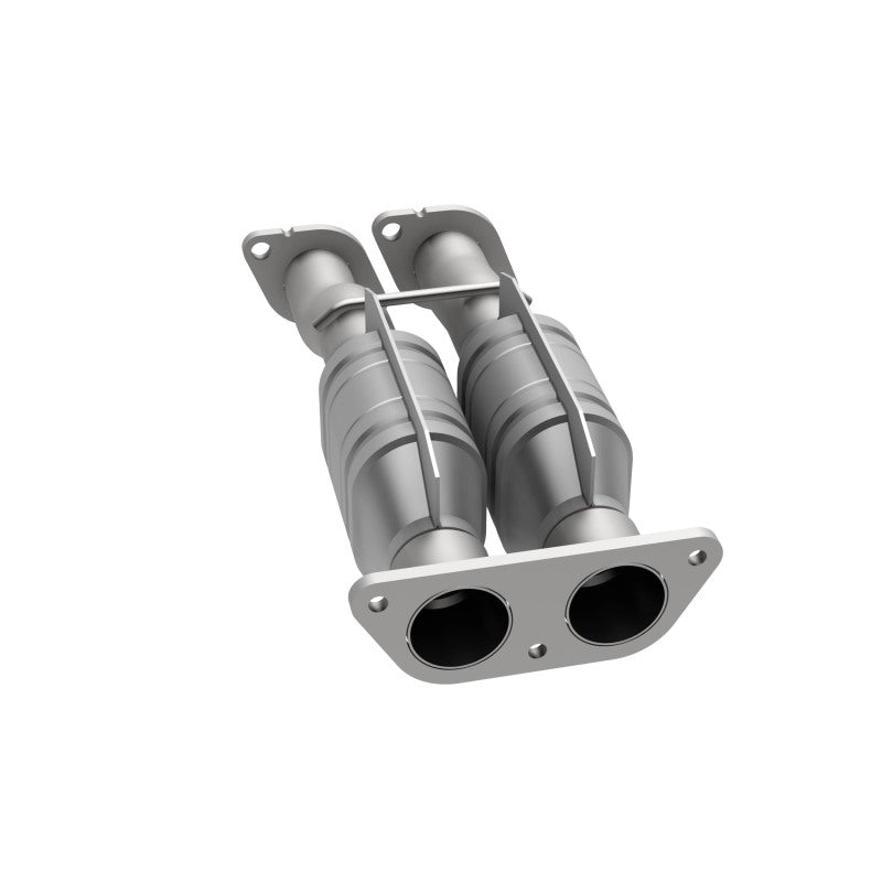 MagnaFlow 23310 hm grade direct-fit catalytic converter, opposite side view of the turntable spin