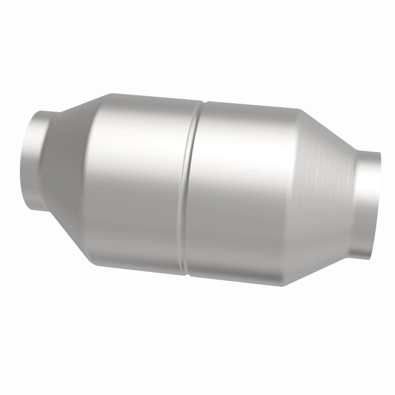 MagnaFlow 60121 universal catalytic converter, side view of the turntable spin
