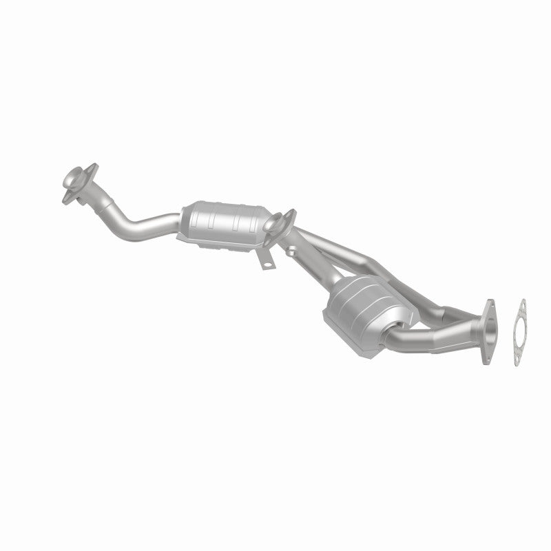MagnaFlow 50202 epa direct-fit catalytic converter, side view of the turntable spin