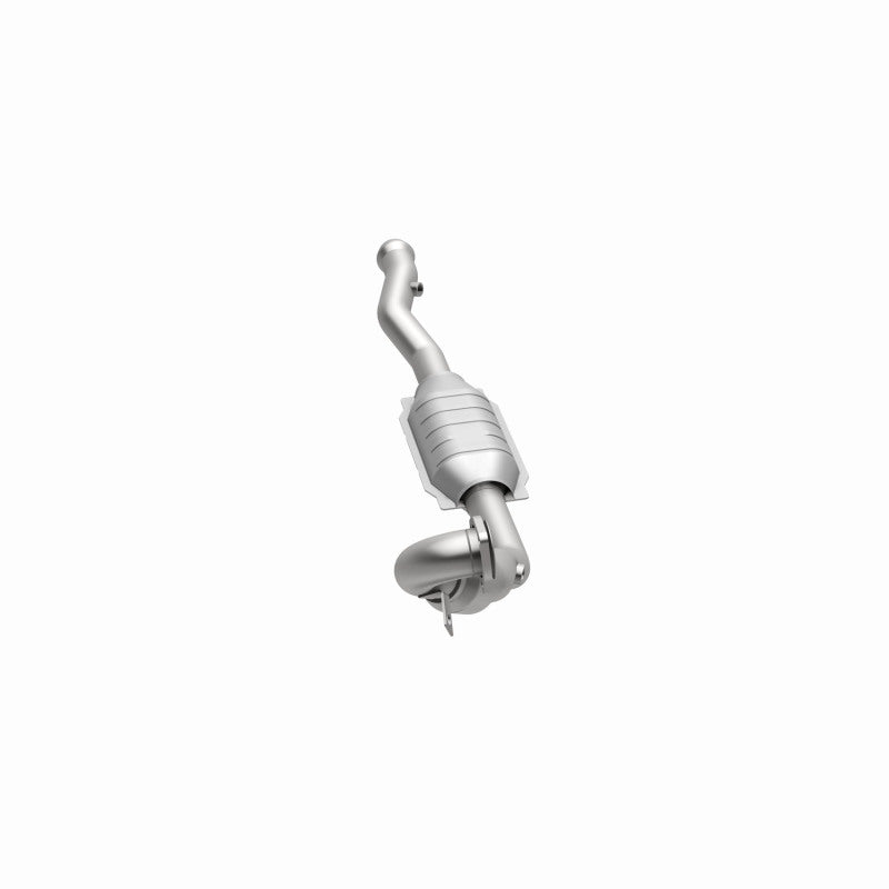 MagnaFlow 23763 hm grade direct-fit catalytic converter, opposite side view of the turntable spin