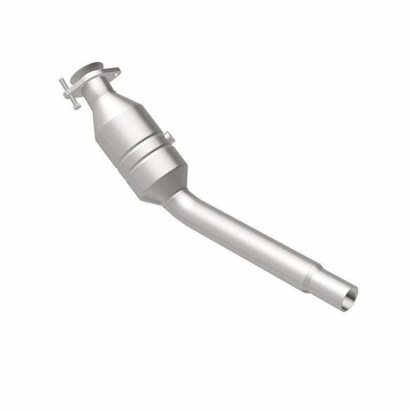 MagnaFlow 52070 oem grade direct-fit catalytic converter, rear view of the turntable spin