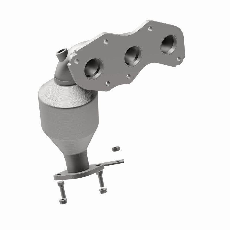 MagnaFlow 5582250 carb manifold converter, rear three-quarter view of the turntable spin