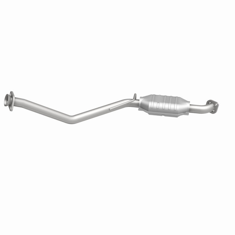 MagnaFlow 93340 epa direct-fit catalytic converter, side view of the turntable spin